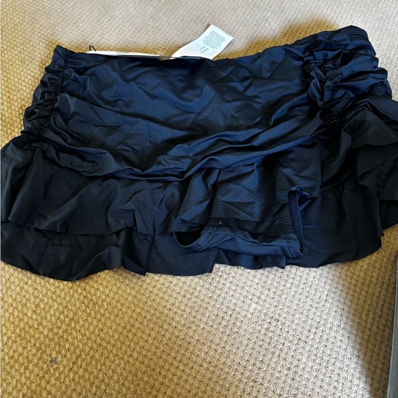 La Blanca Women's Island Goddess Asymmetrical Ruffle Skirted Swimsuit Bottom 6 - Picture 7 of 12